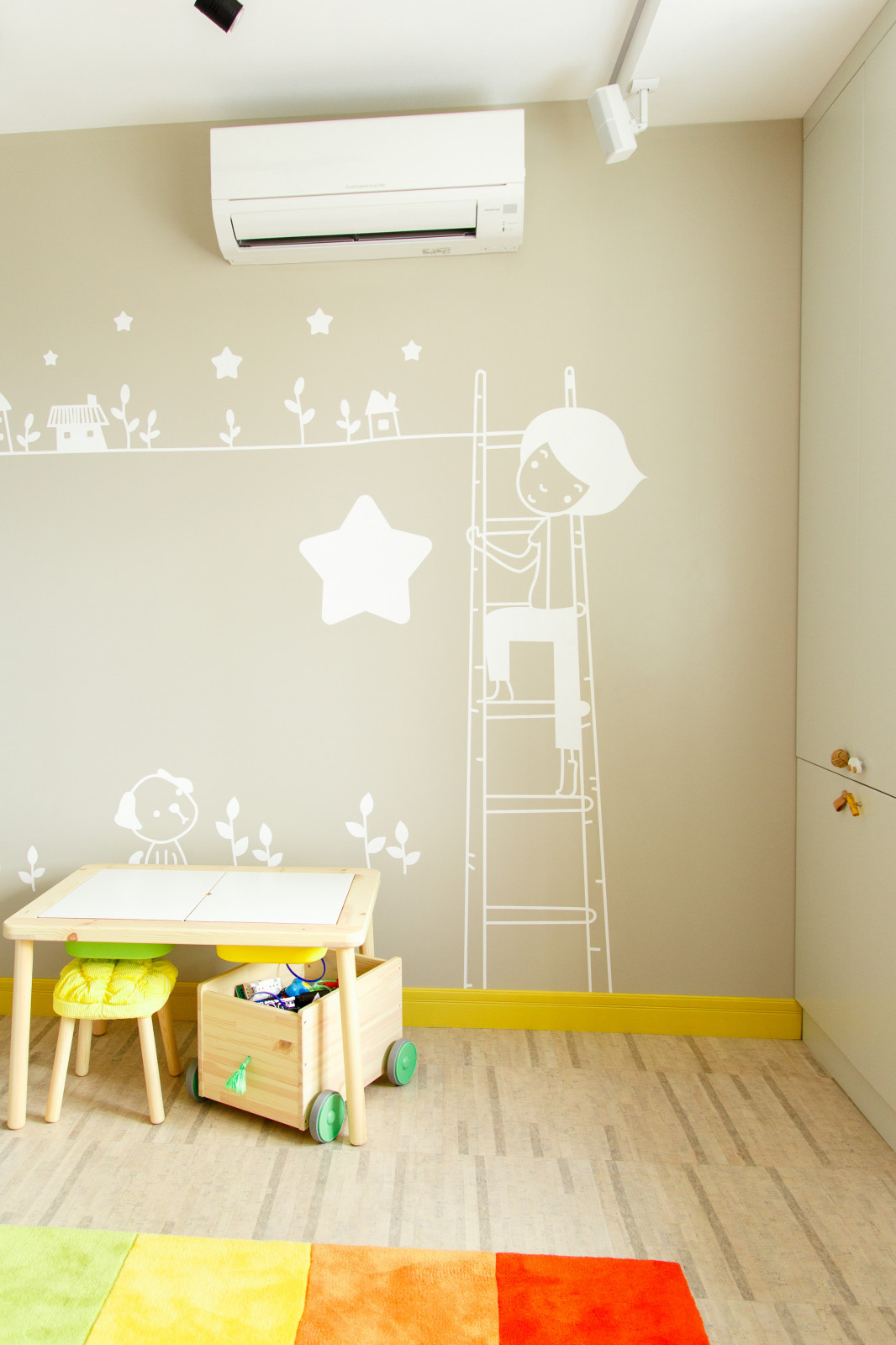 Квартира для молодых  и успешных. Реализация. Детская