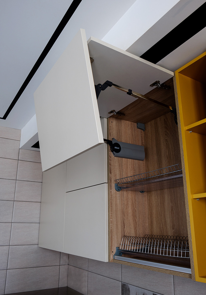 Кухня со вставками