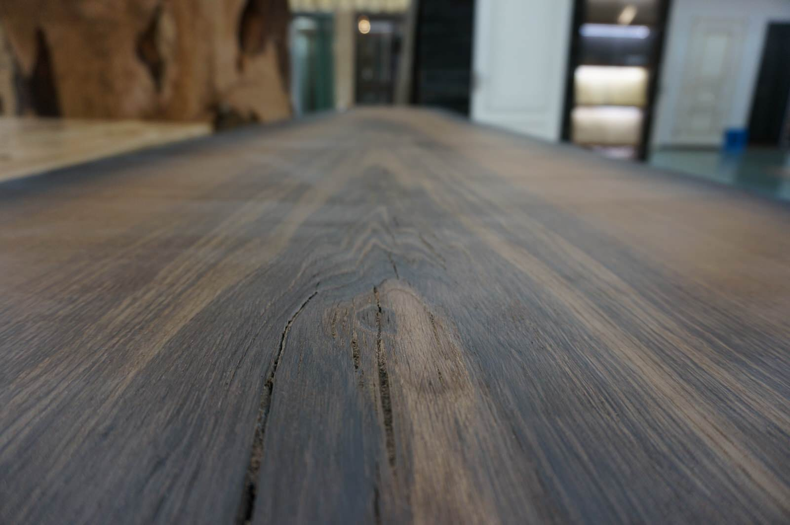 Мореный дуб bog oak