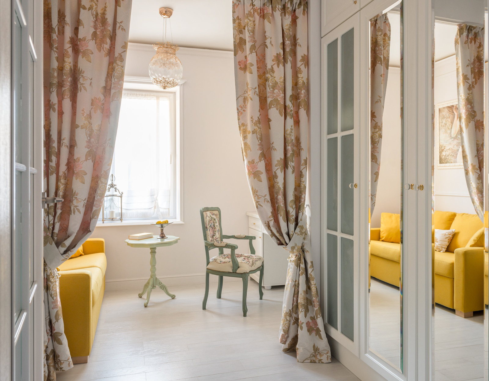 Зачем вам: Штора вместо двери