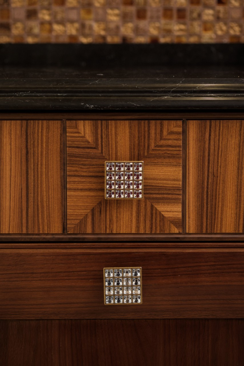 Сантия  Арт-Деко