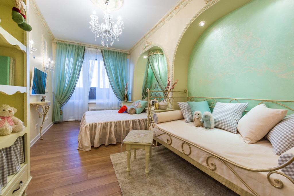 Сказочный домик для троих