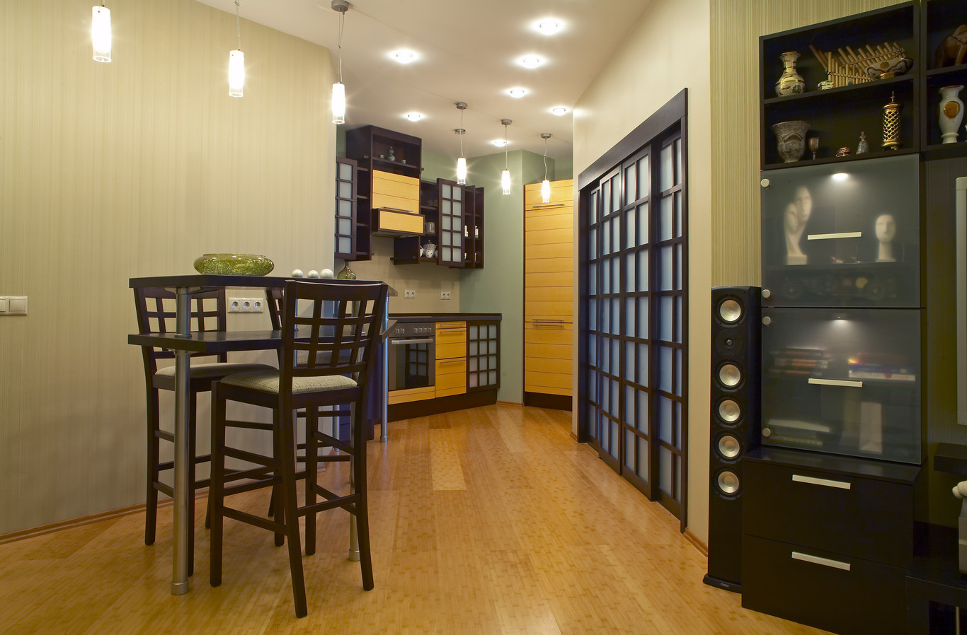 Квартира в Москве в Шмитовском пр. в восточном стиле. Для семьи из 2-х человек