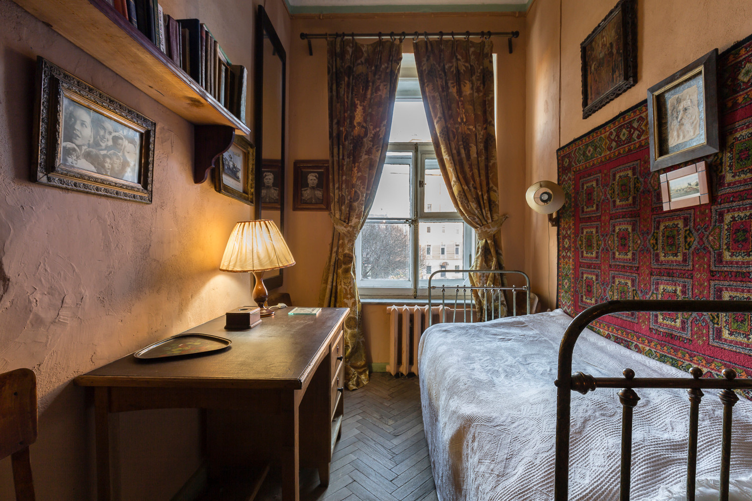 Квартира у Львиного мостика