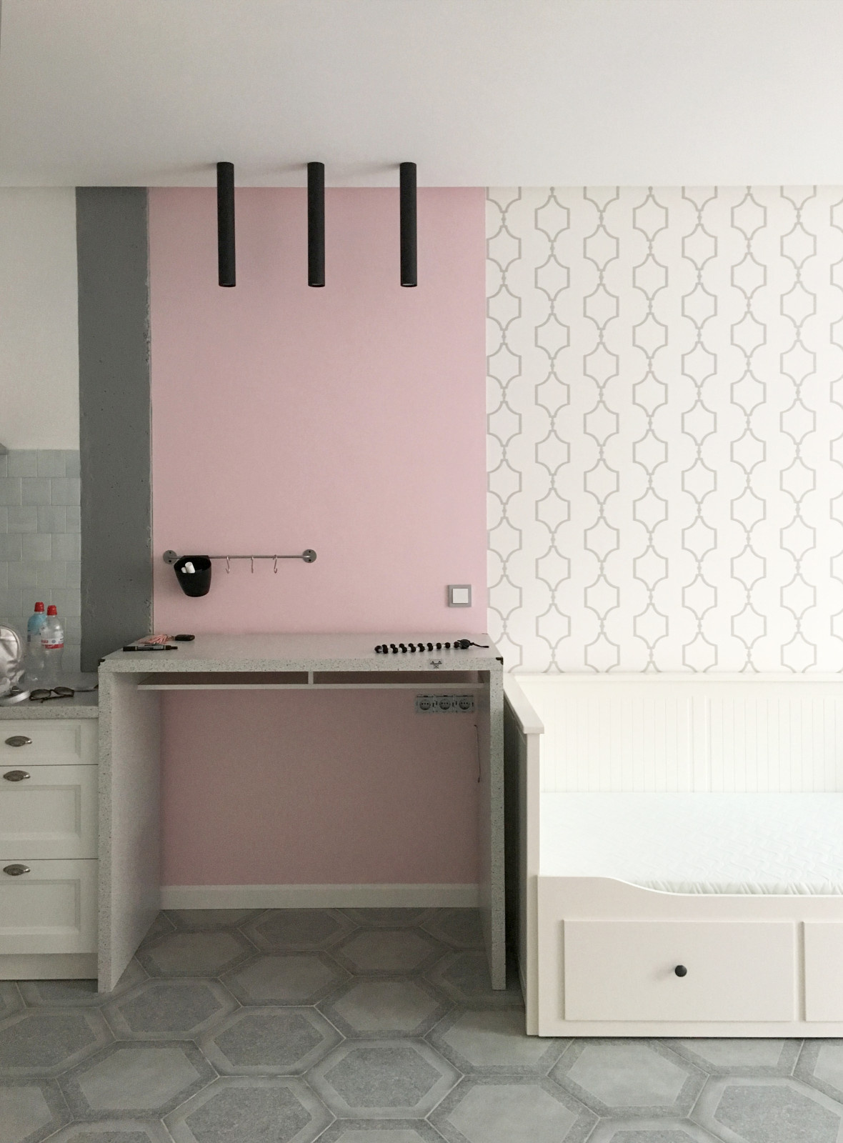 "Девичья Нора" или "Легко быть Девочкой"