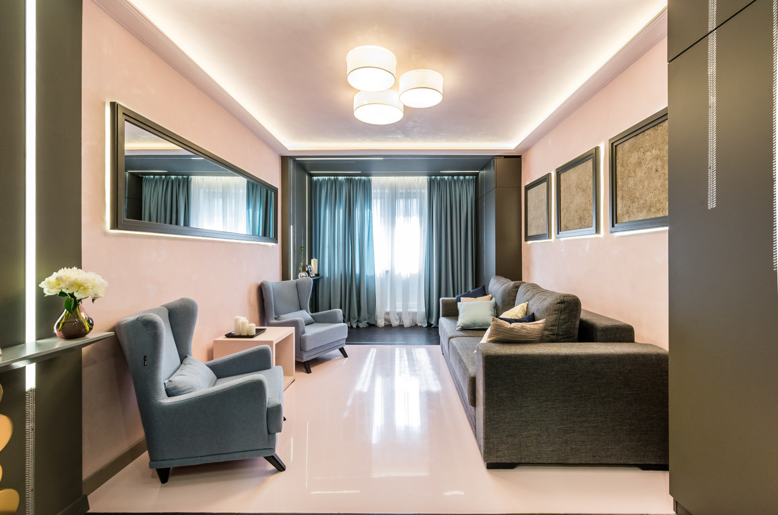 Гостиная под розовой пудрой