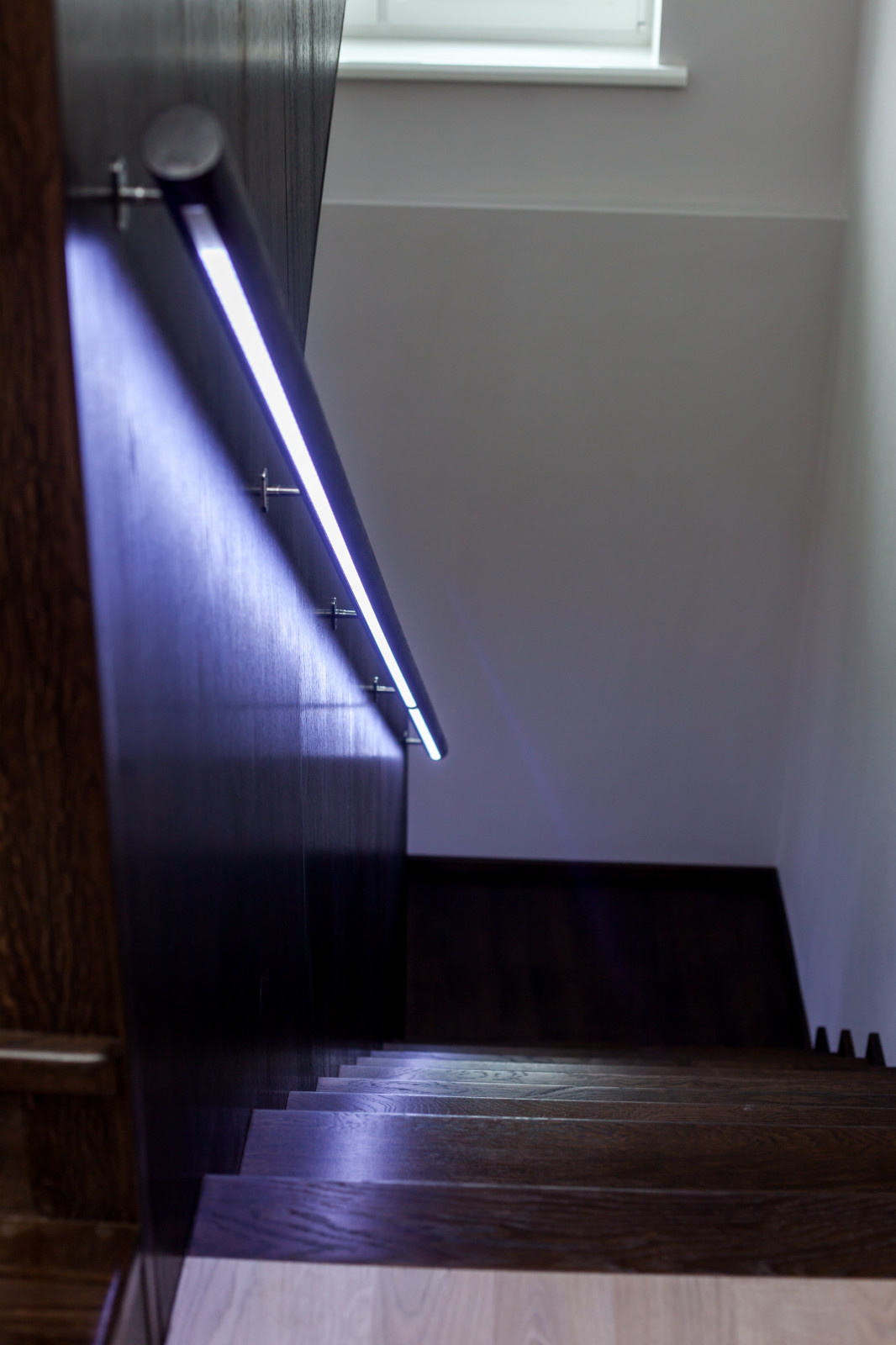 Light quarter