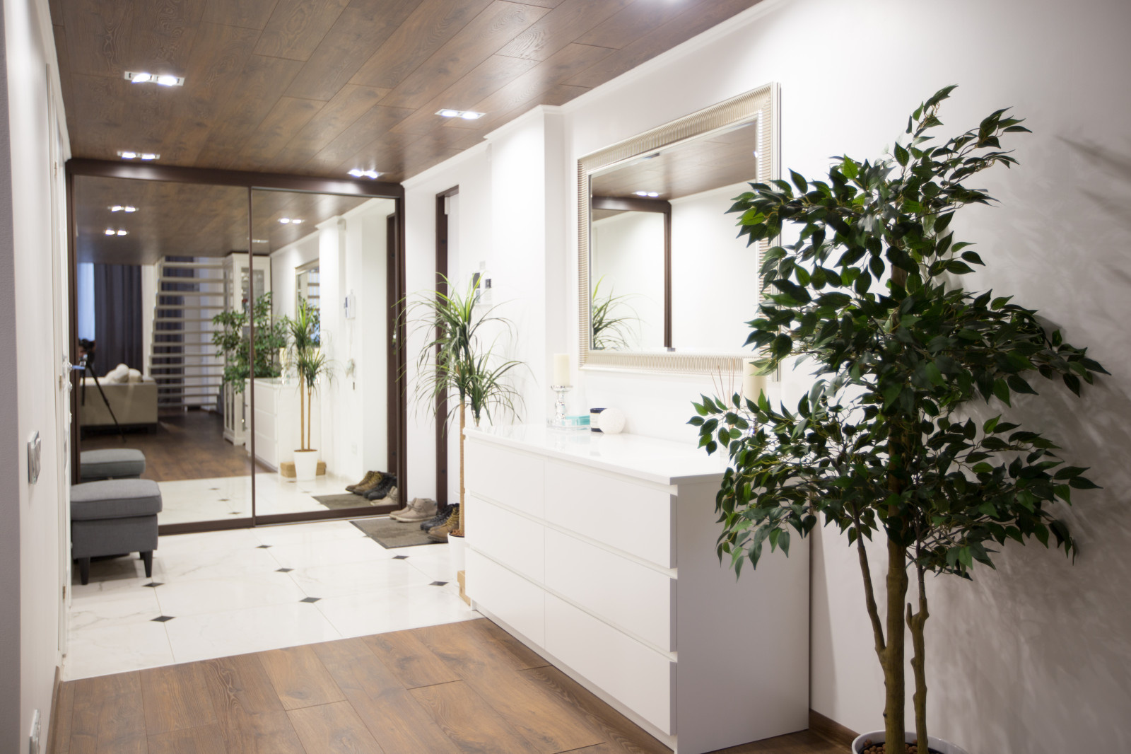 Houzz тур: Квартира с необычной лестницей в Челябинске