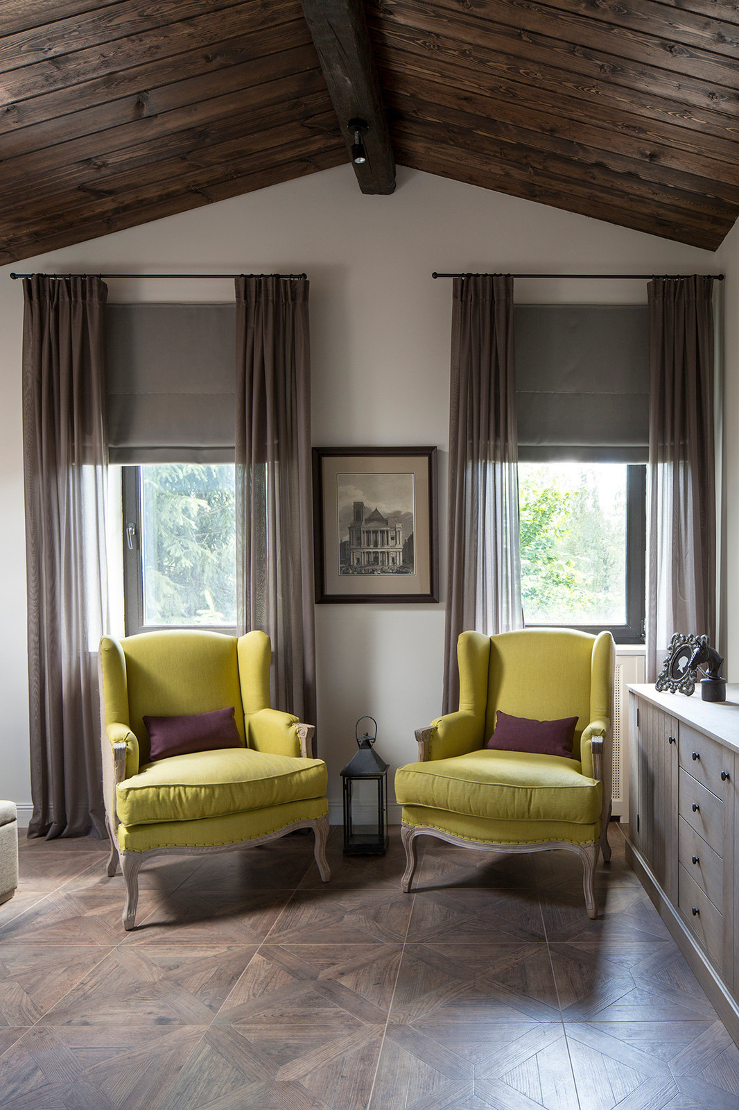 Когда как: Шить шторы на заказ или покупать готовые