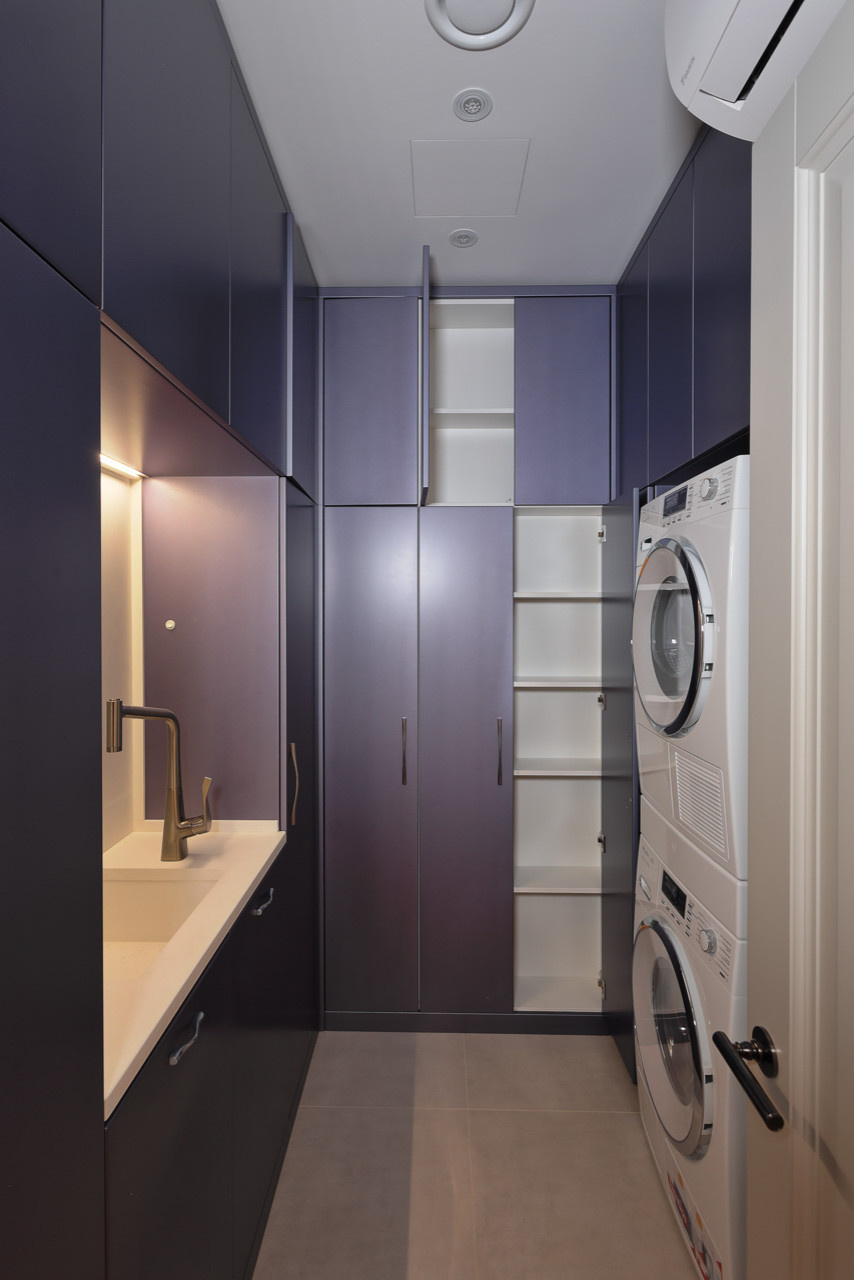 Проект на Кастанаевской: гардеробная, прачечная