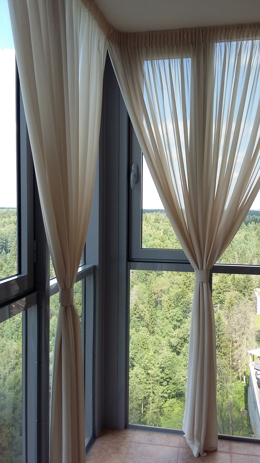 Обложка проекта: Шторы для квартиры в ЖК "Изумрудные Холмы" г. Красногорск