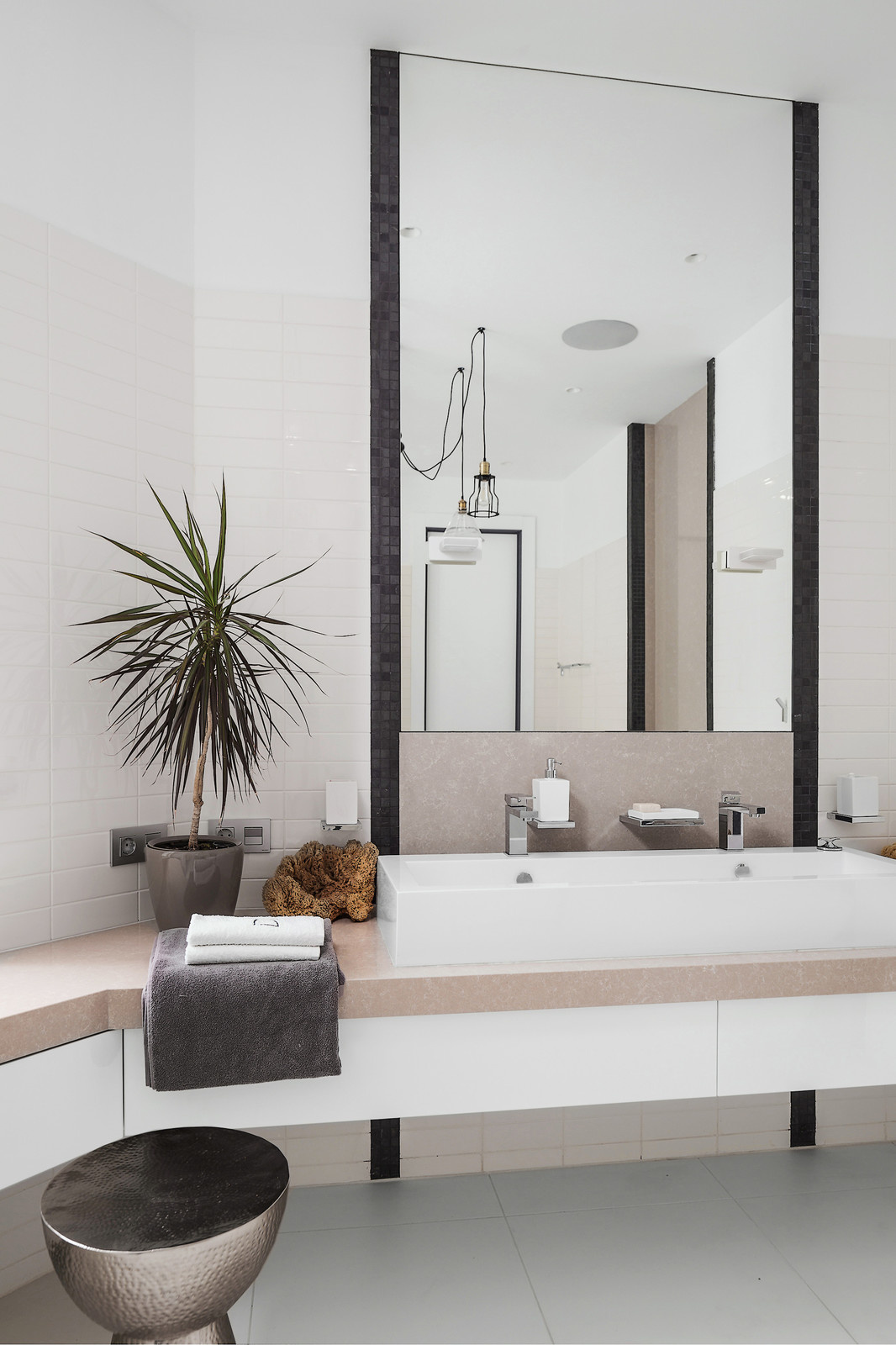 Обложка проекта: Квартира на крестовском острове