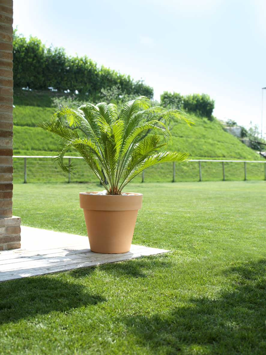 Кашпо из 3D пластика Teraplast