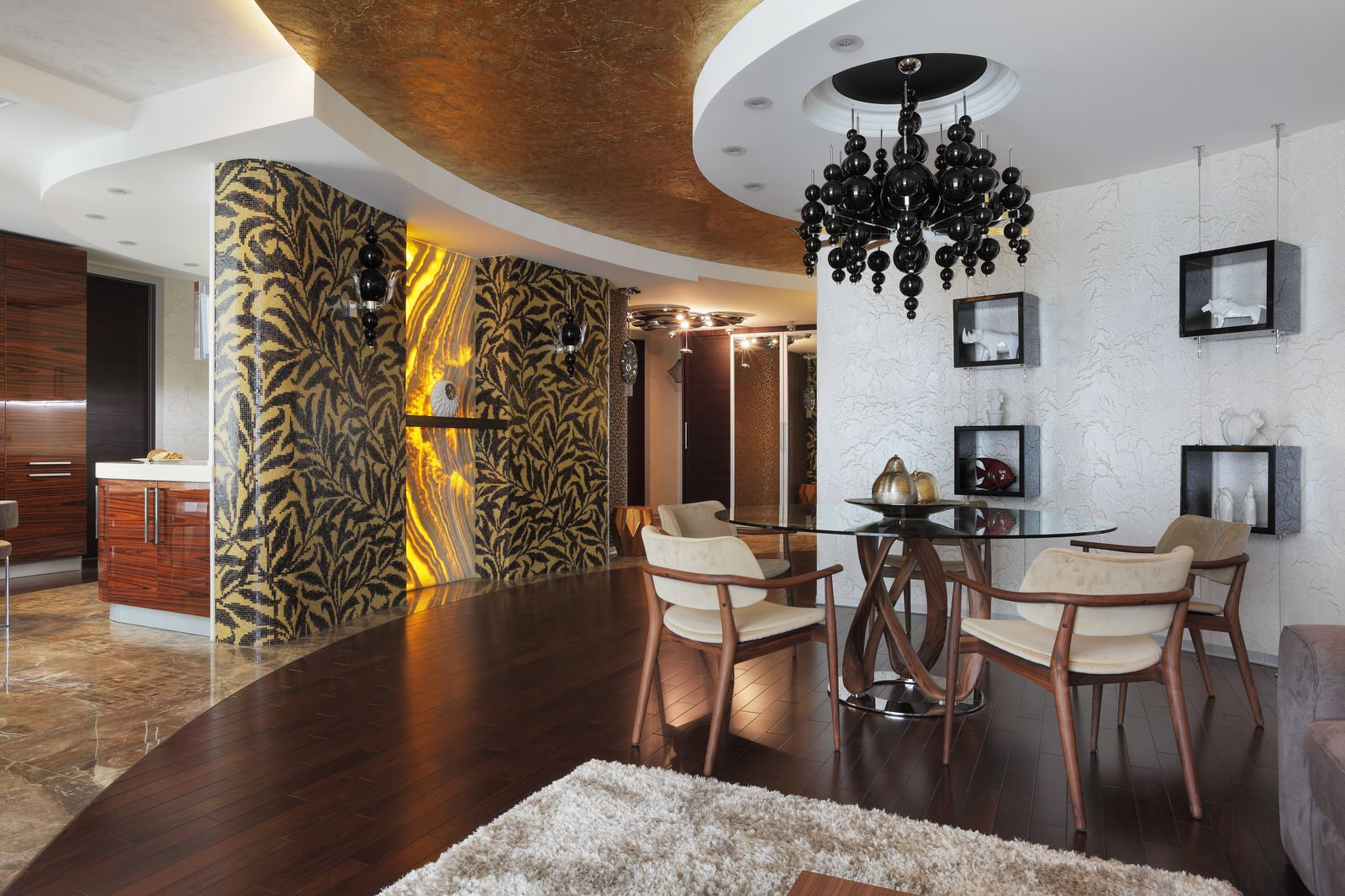 Наши декоративные работы в частных интерьерах