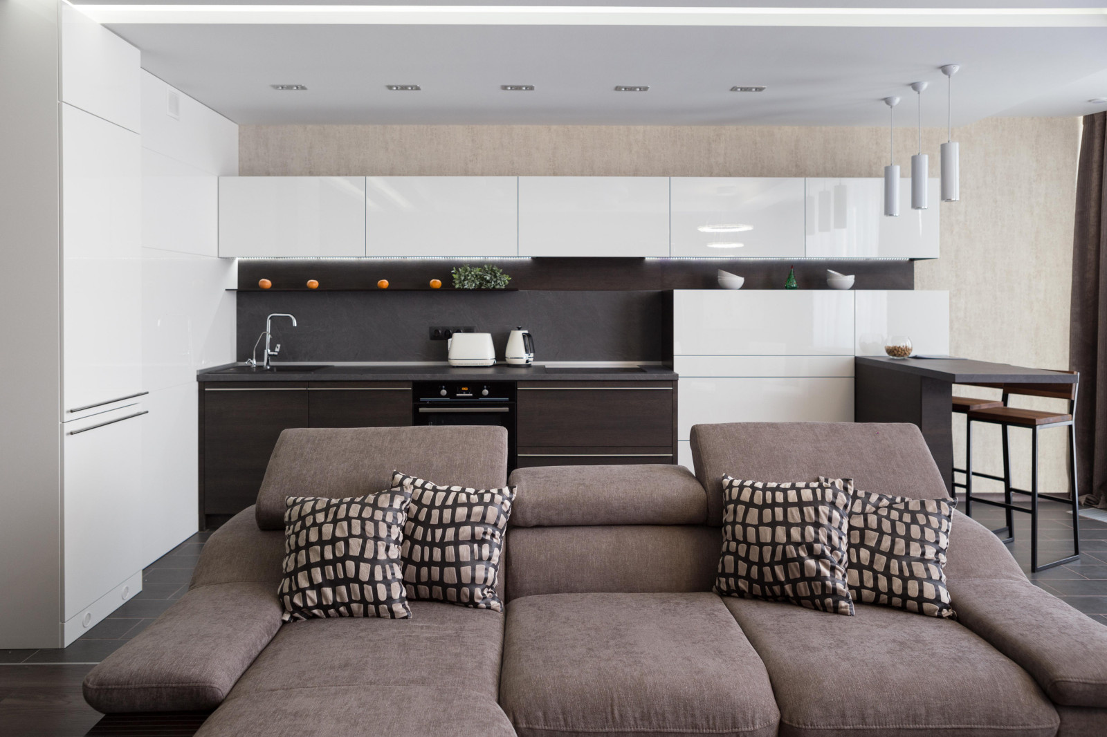 Интерьер трехкомнатной квартиры - проект "Мокко"