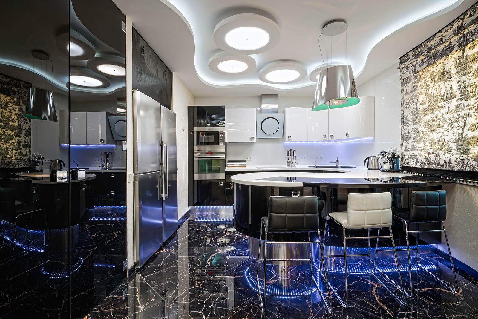 Криволинейный интерьер