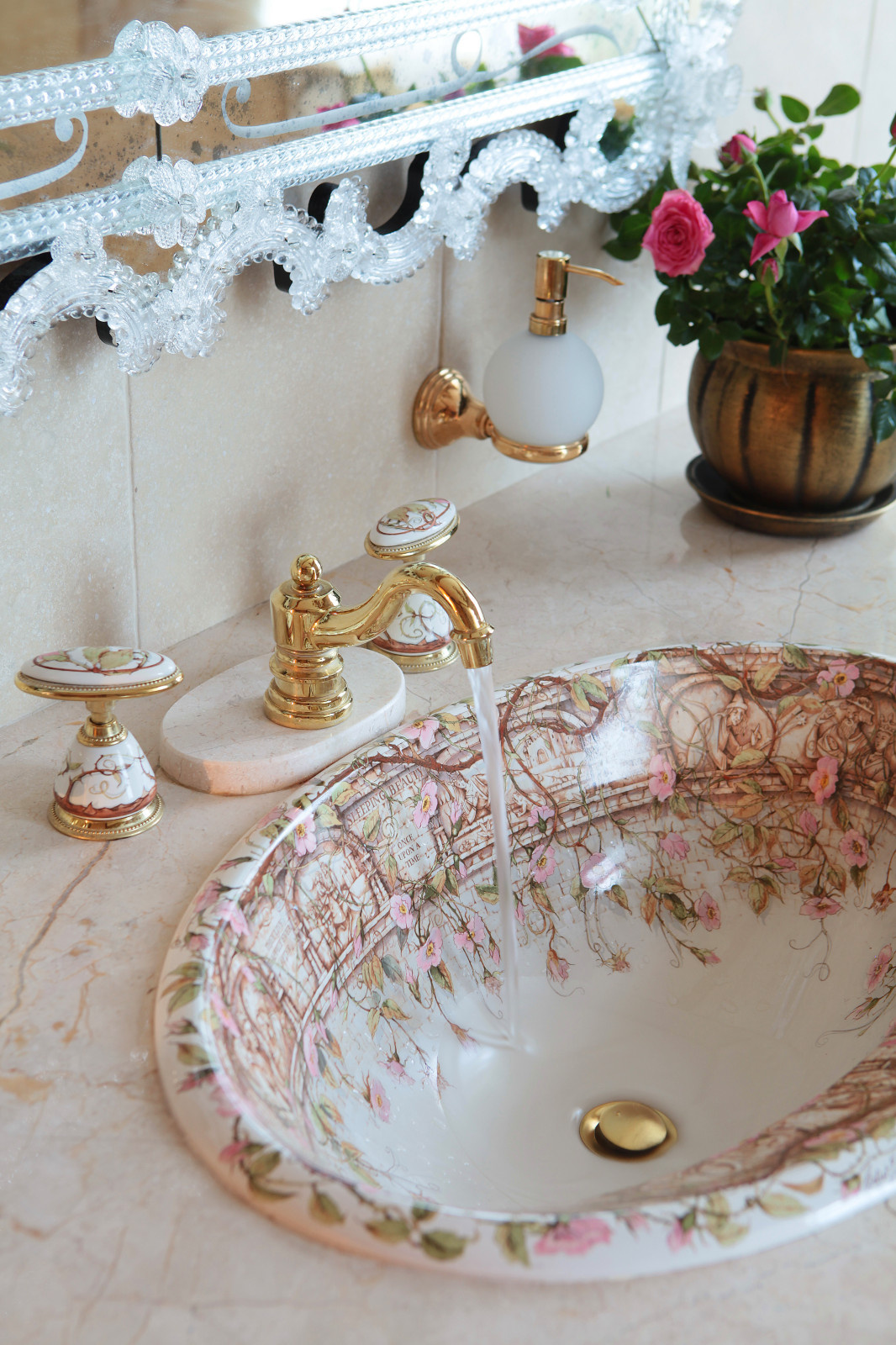 квартира в "Алых парусах"