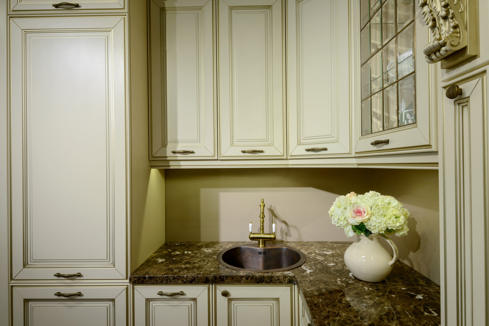 Обложка проекта: Bristel