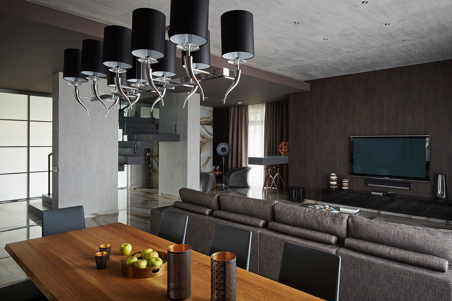 GREY HOUSE