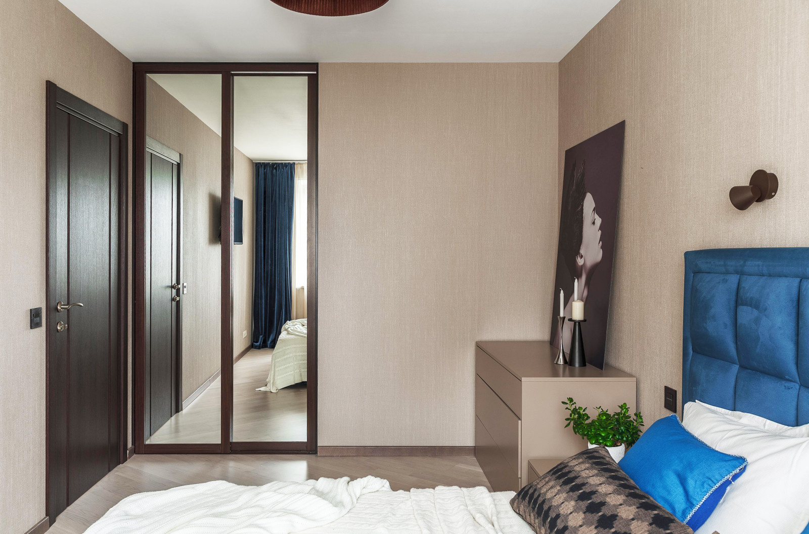 г. Москва, ул. Артековская.