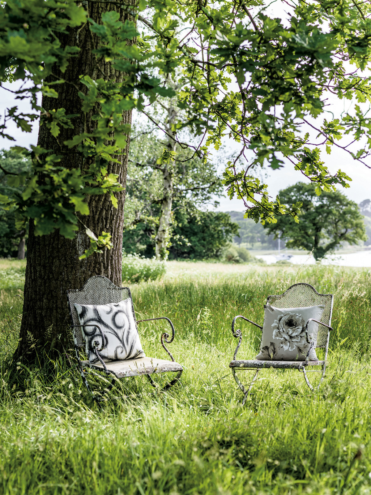 Ткани и обои Waterperry от Sanderson
