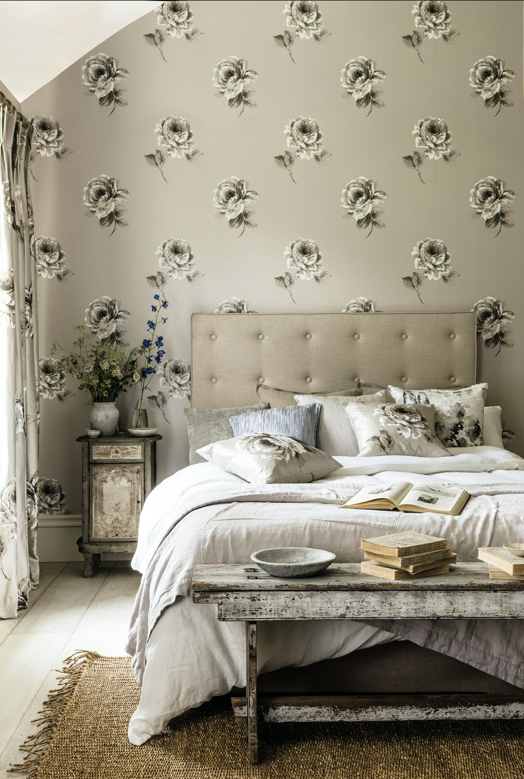 Ткани и обои Waterperry от Sanderson