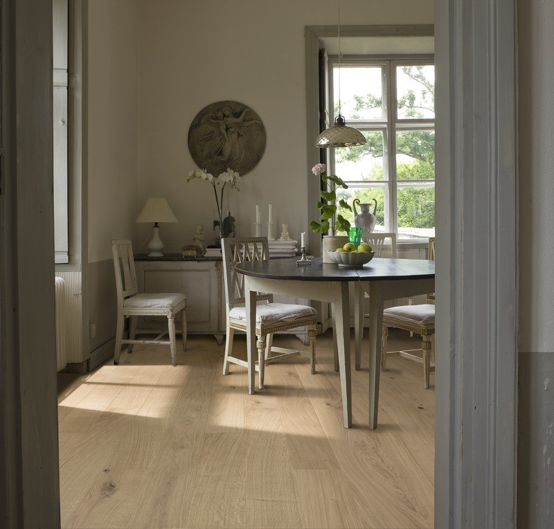 Kahrs Original CLASSIC NOUVEAU COLLECTION Nouveau Oak White