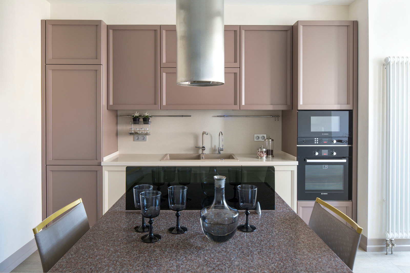 Обложка статьи: Вопрос: Почему «никакой» — лучшая характеристика интерьеру