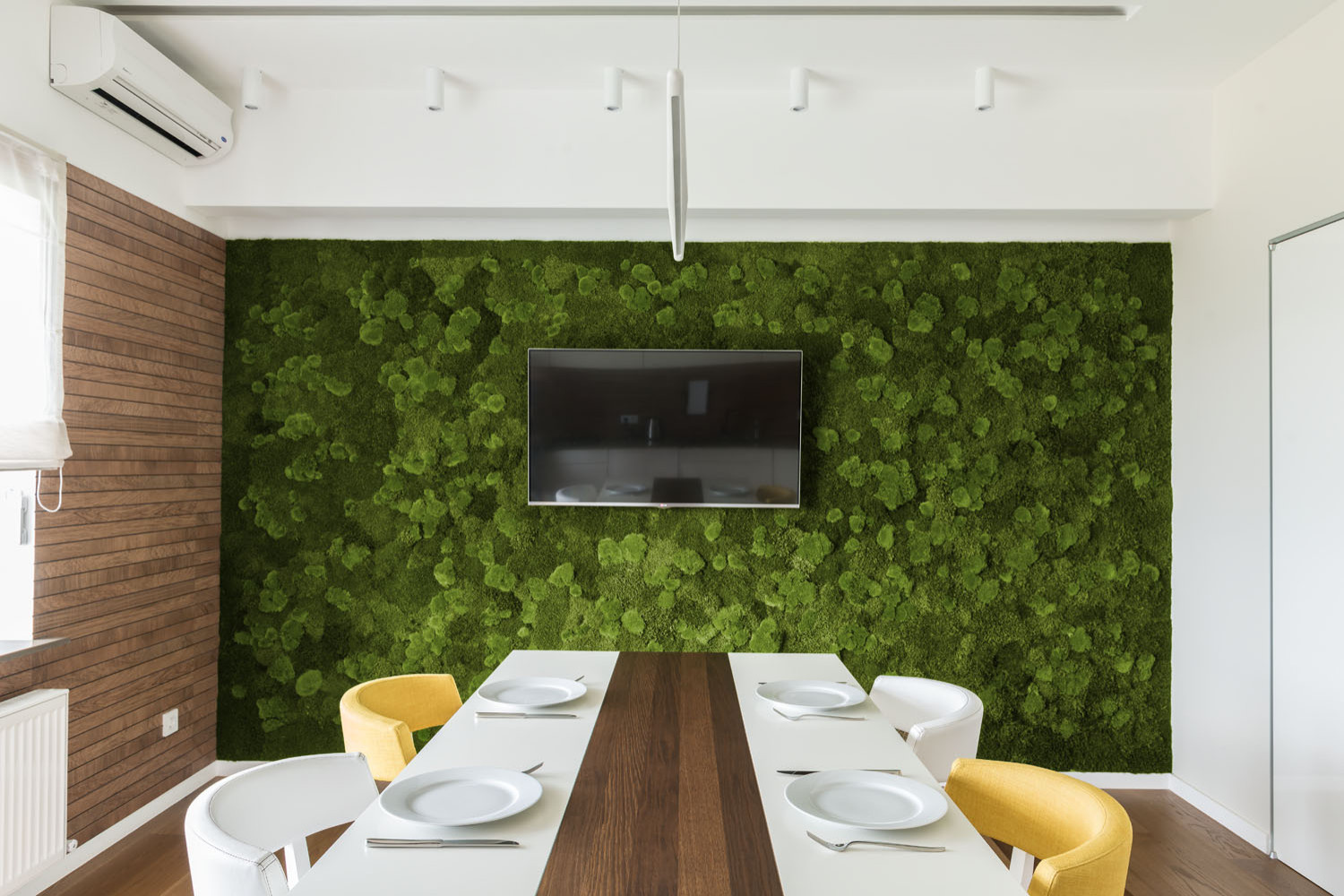 ЧАСТНЫЕ АПАРТАМЕНТЫ GREEN & WOOD