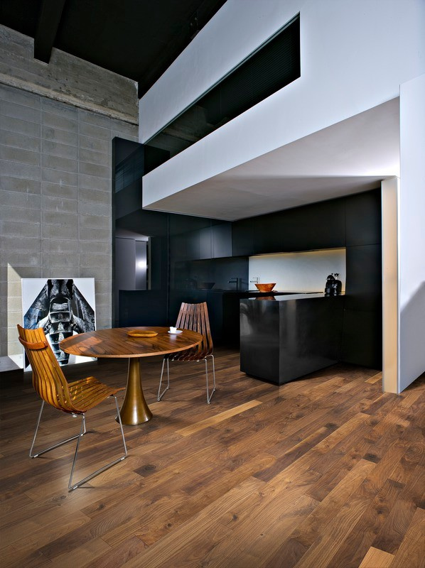 Kahrs Spirit Rugged Collection Walnut Groove