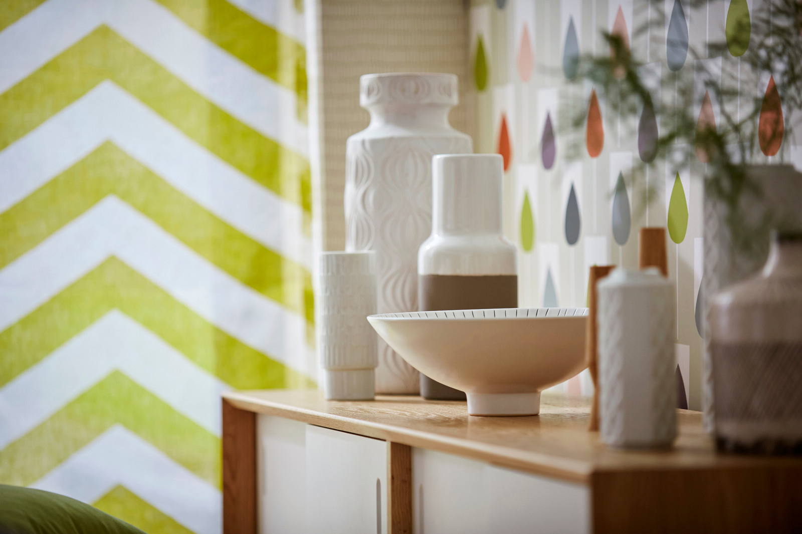 Детские коллекции тканей и обоев