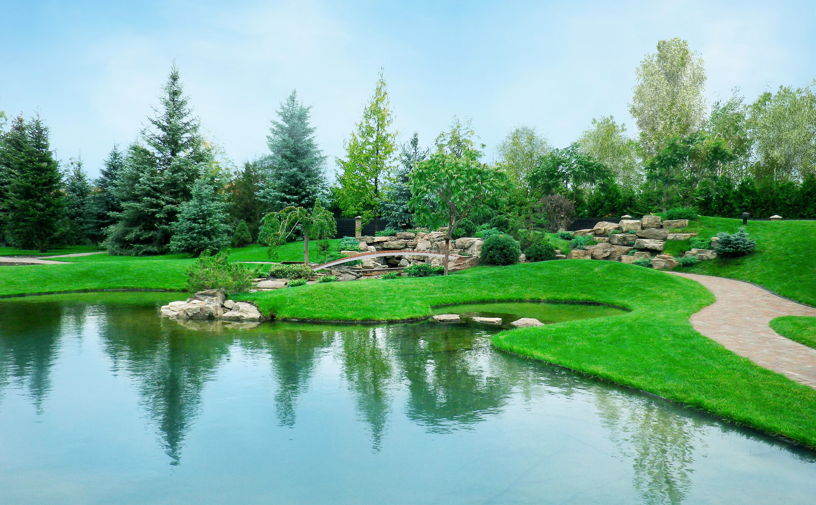 Плавательные пруды