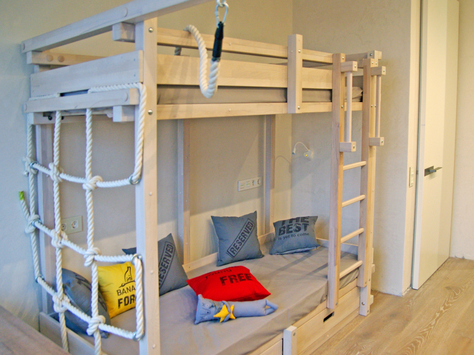 Фоновое изображение профиля La Banana Детская мебель