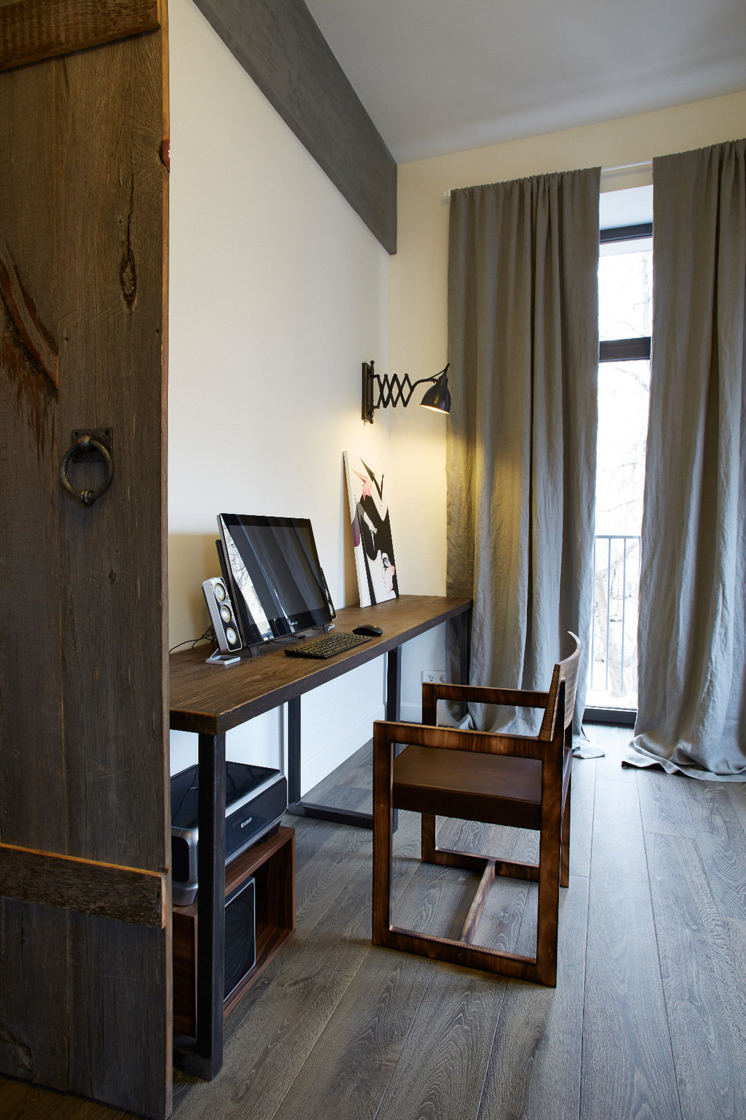 Апартаменты в стиле лофт для молодой семейной пары на ул. Берзарина