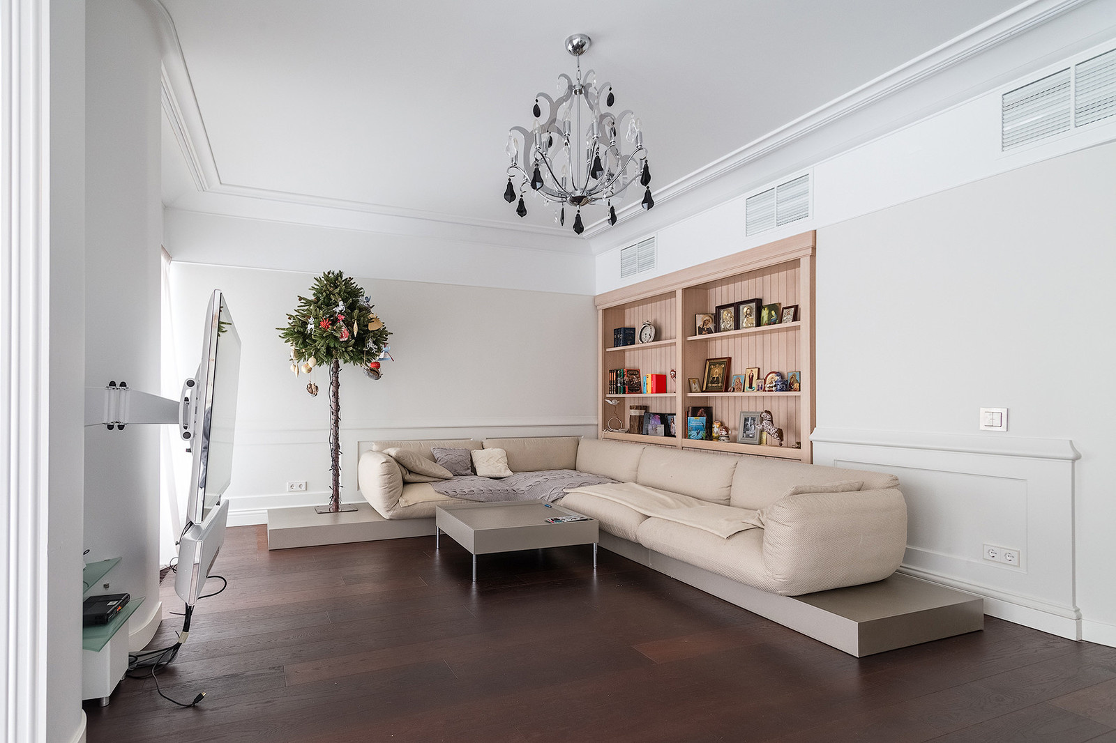 Фоновое изображение профиля Антон Иванов