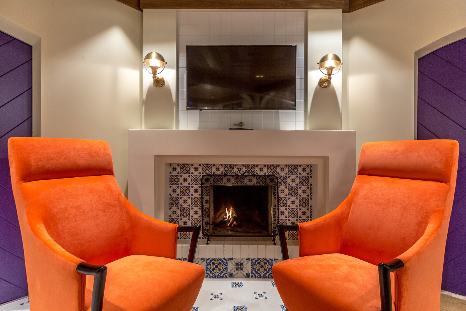 Проект "Гостиная с фиолетовым кантом" для программы Дачный Ответ на НТВ