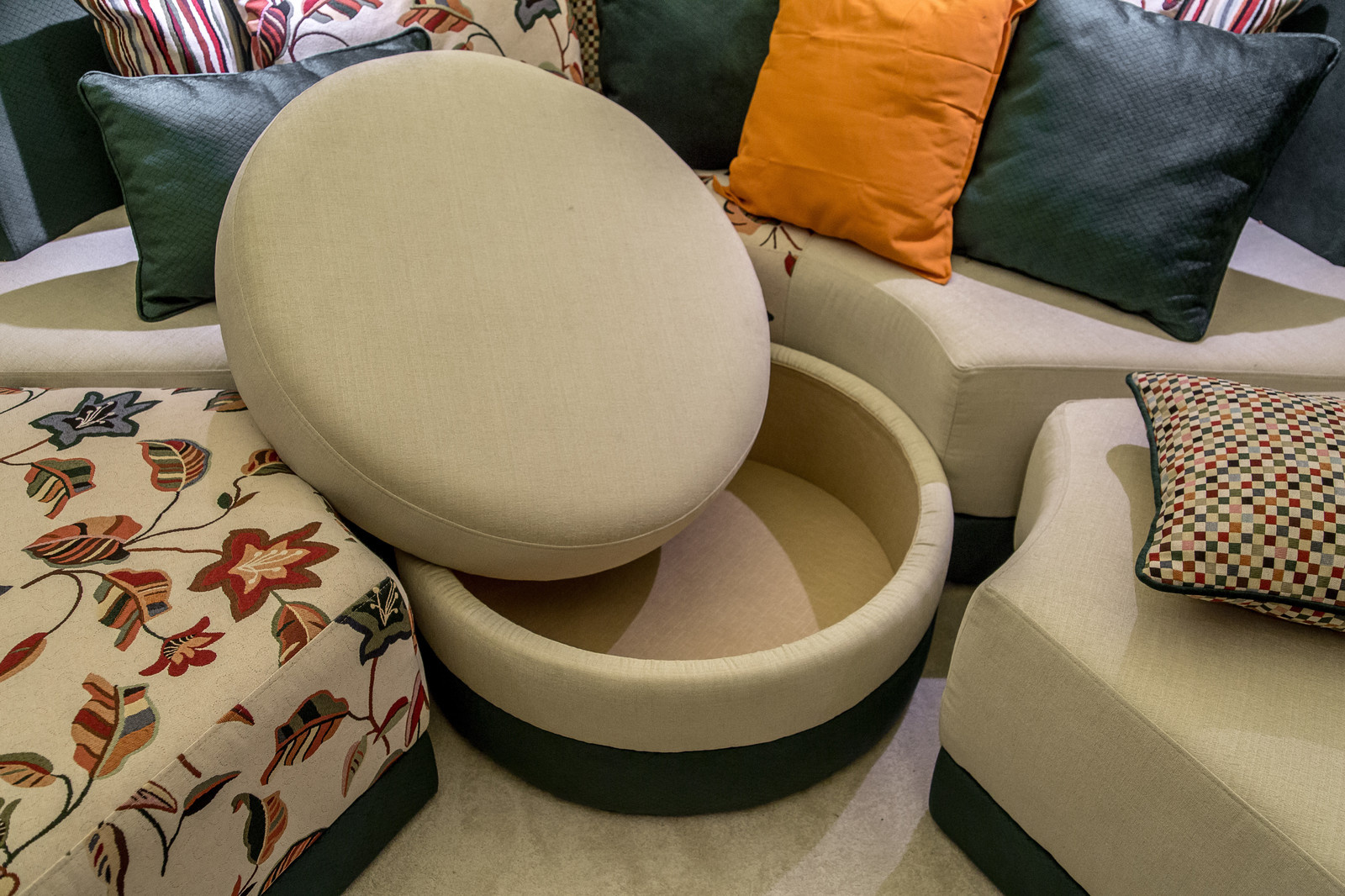 Проект "Гостиная вокруг дивана" для программы Дачный Ответ на НТВ