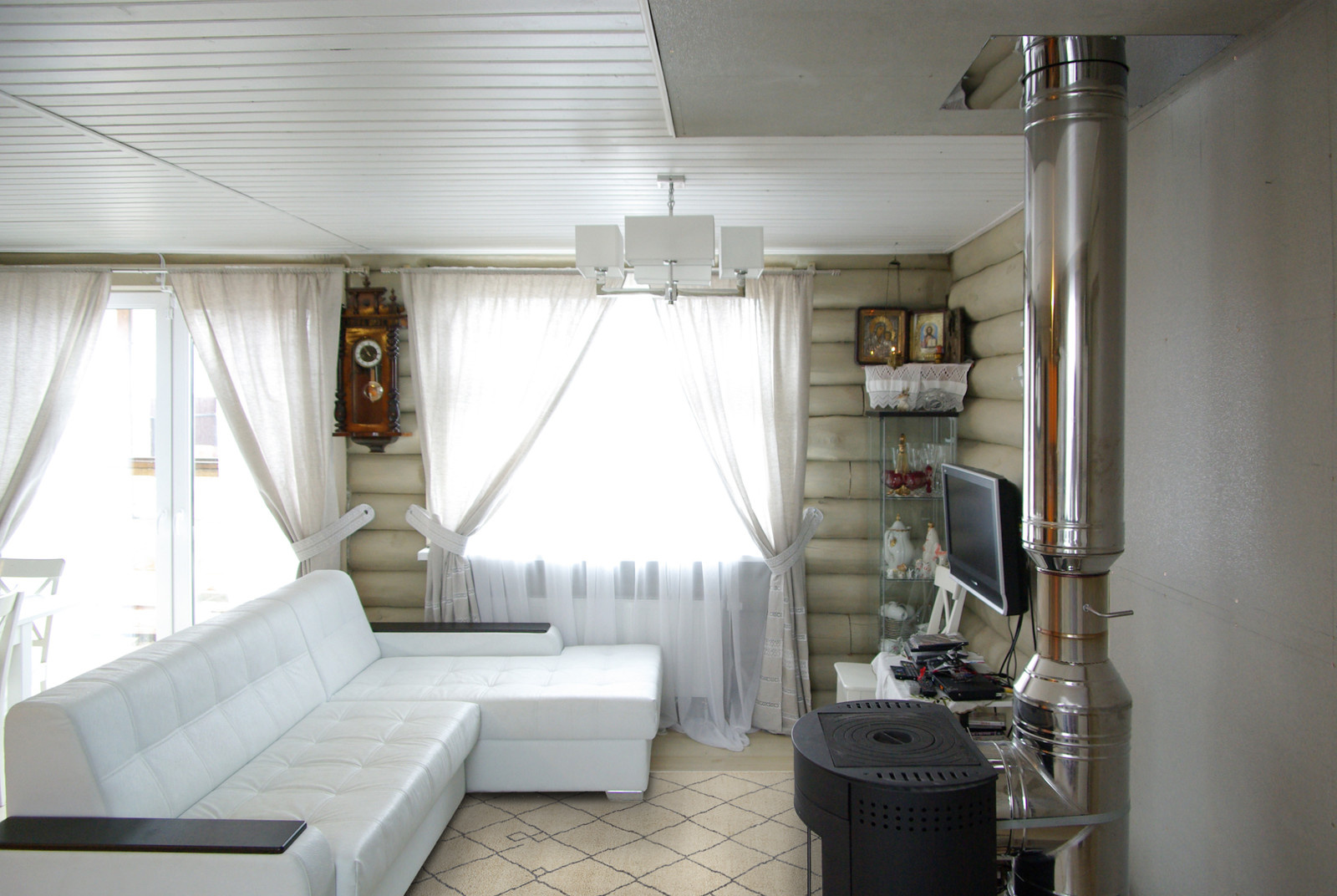 Интерьер в бревенчатом доме