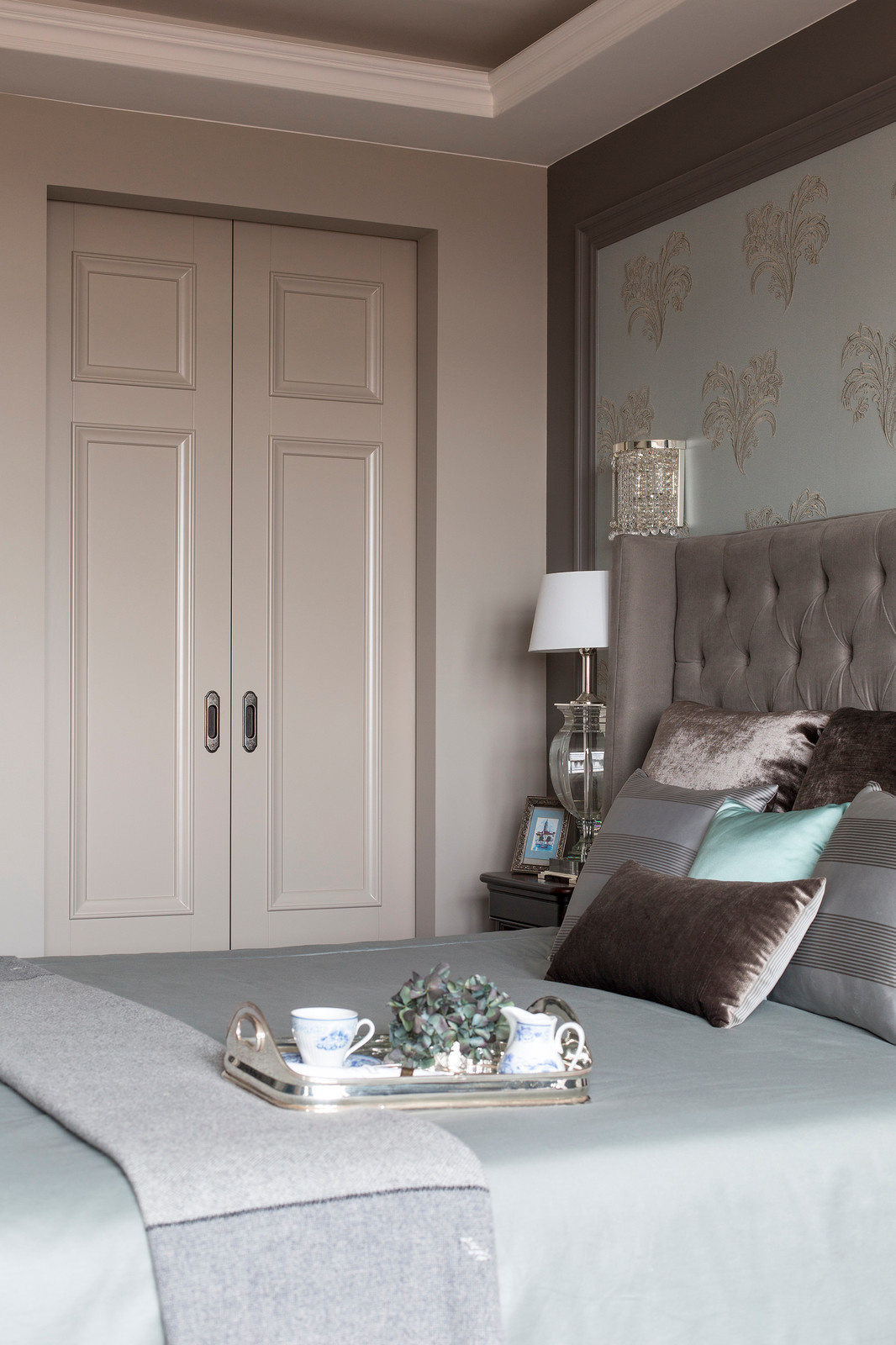 С высоты положения