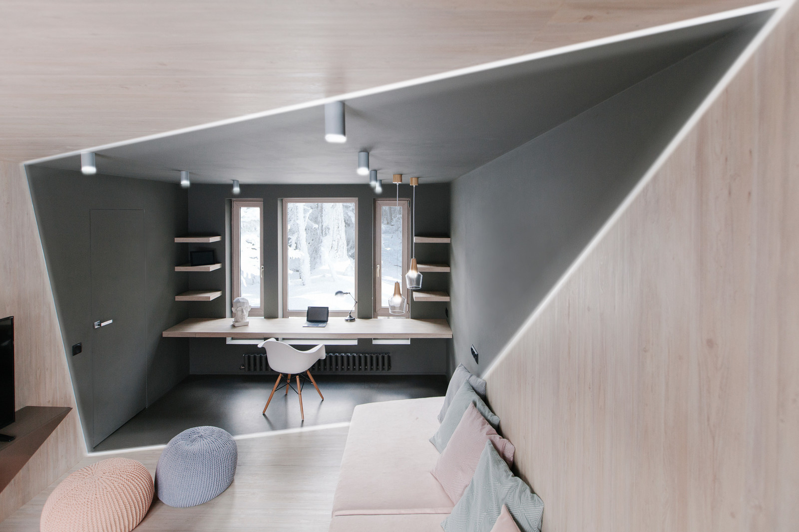 Ассиметричная гостиная для "Дачного ответа"