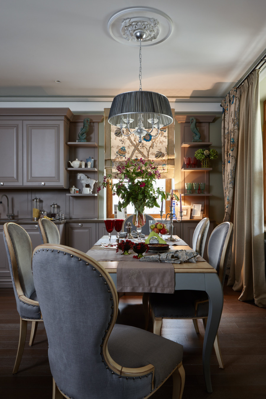 Houzz тур: Дача с антикварной печью-буржуйкой и открытой террасой