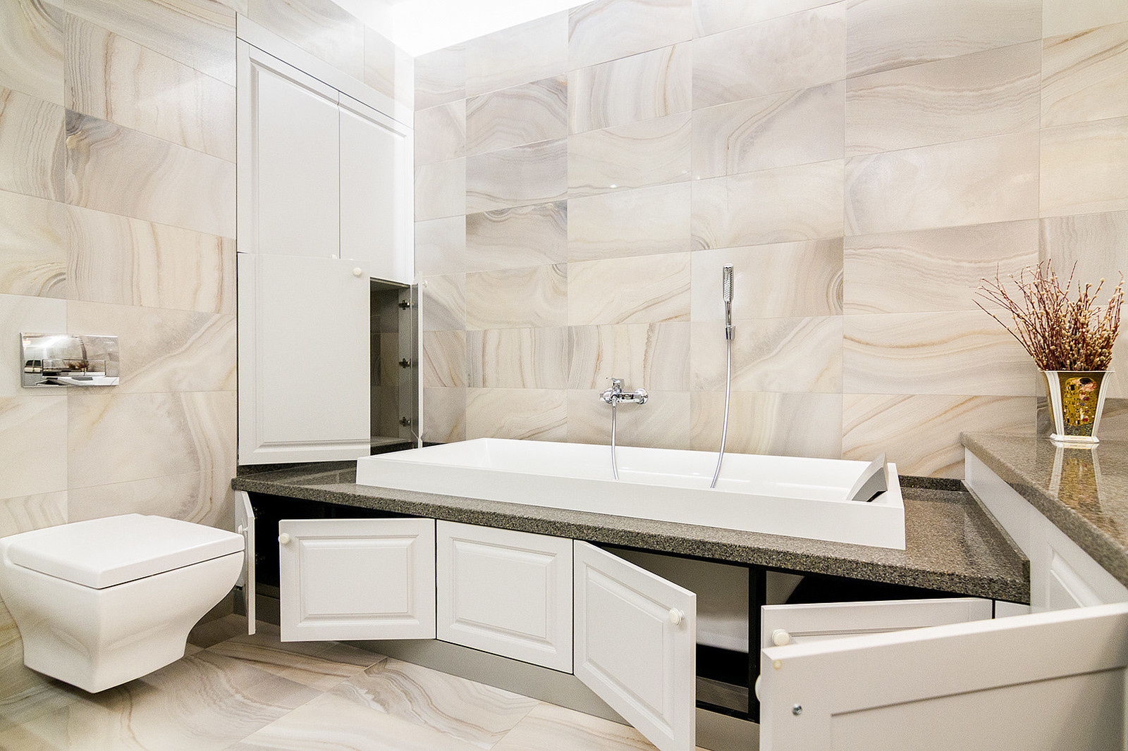 Тумба и экран под ванную