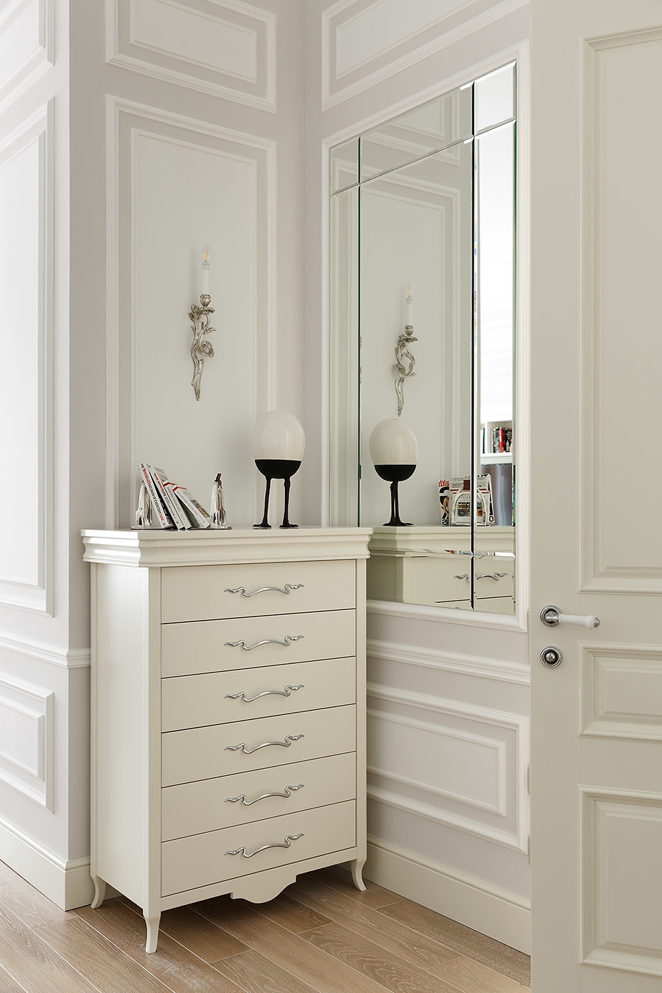 Белые апартаменты