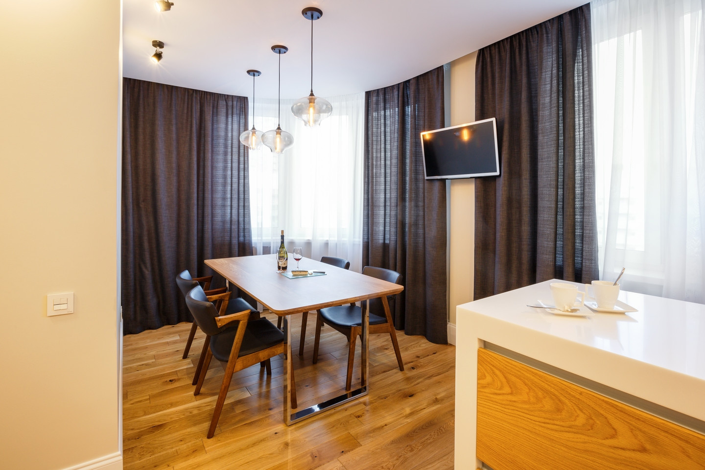 Фоновое изображение профиля Евгений Дементьев ПРЕОБРАЗОВАТЕЛЬ