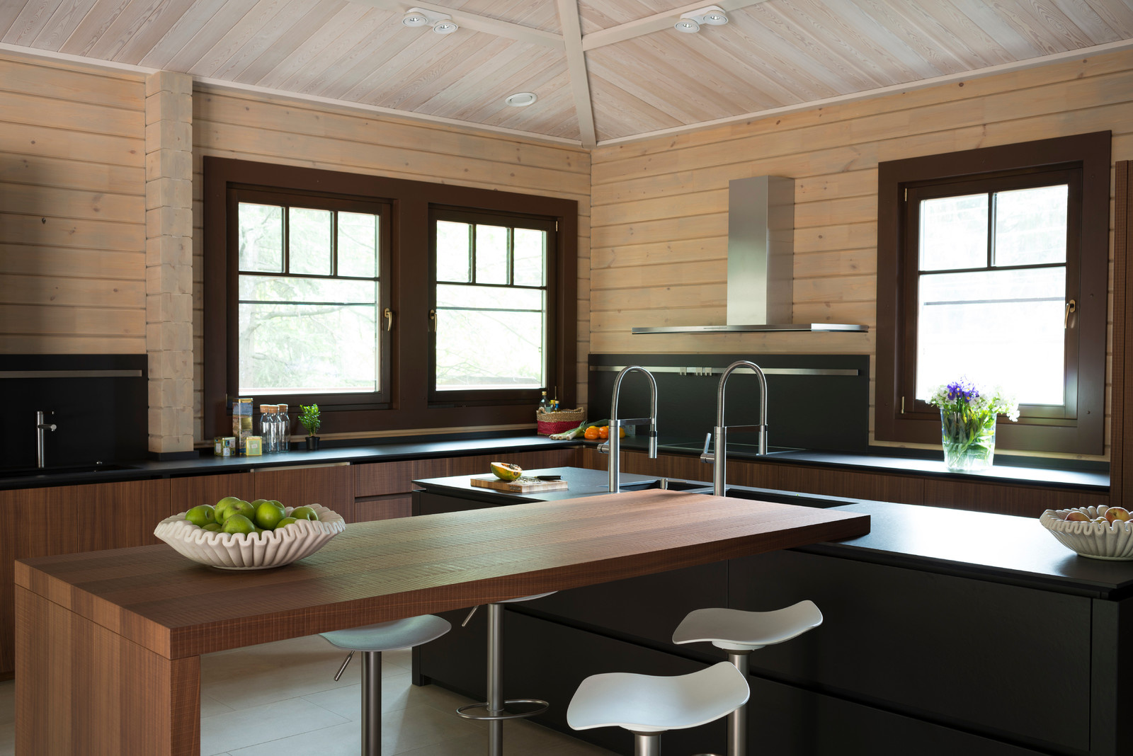 SPA комплекс из клееного бруса