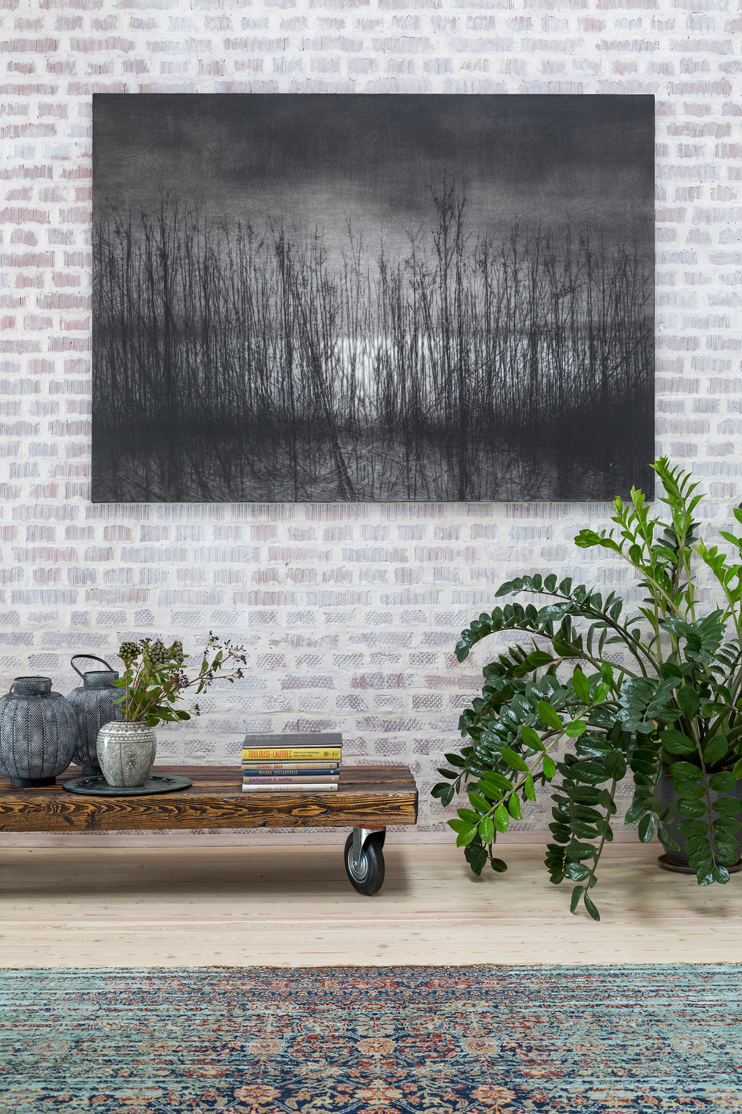 Houzz тур: Таунхаус с антикварной дверью из Индии