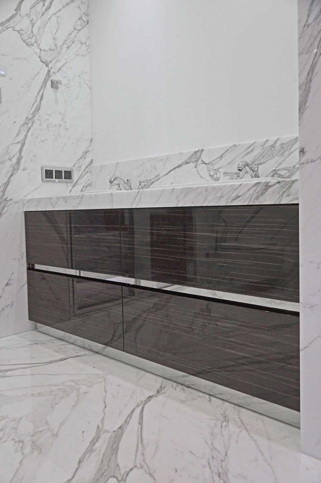 Мрамор Bianco Statuario