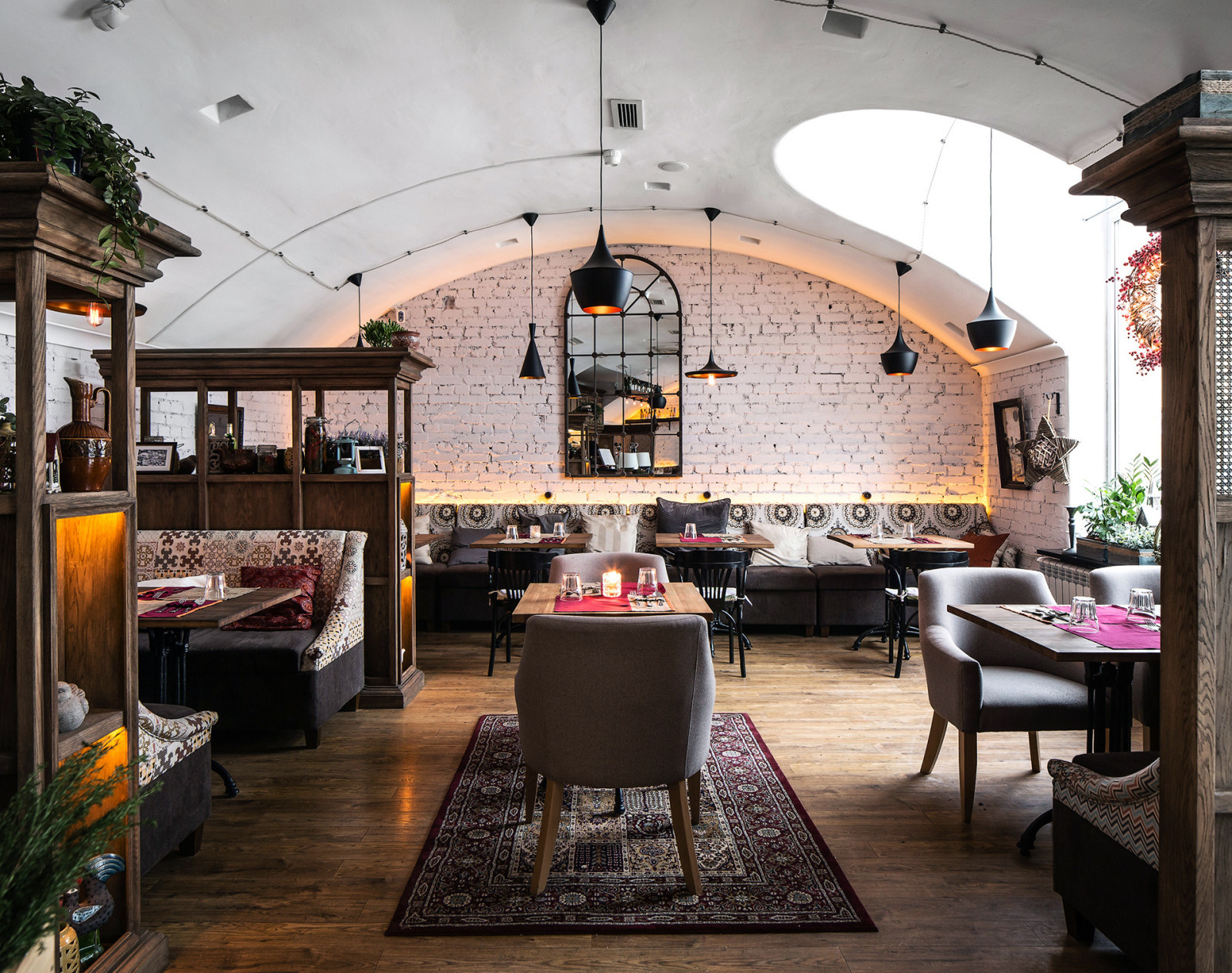 Ресторан. "Мимино и хачапури"