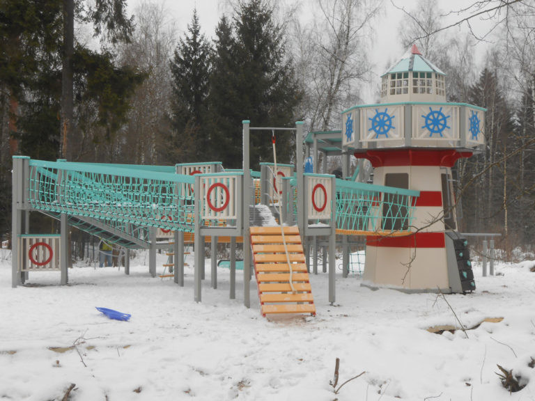 Детский игровой комплекс (мод.30002) в городском парке г.Краснознаменск