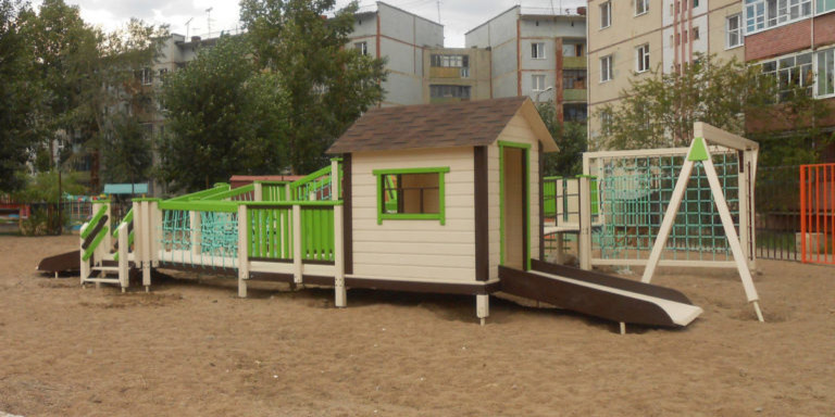 Детская площадка серии «Baby Apple» (мод.15101). Городской двор. г.Чита.